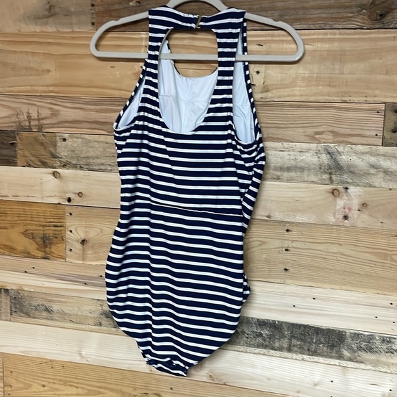 Lands’ End size large one piece navy and white striped razor back swimsuit - Picture 6 of 7